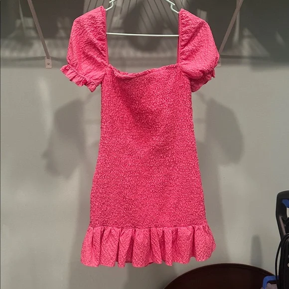 Zara Vibrant Pink Ruffle Dress - Picture 6 of 6